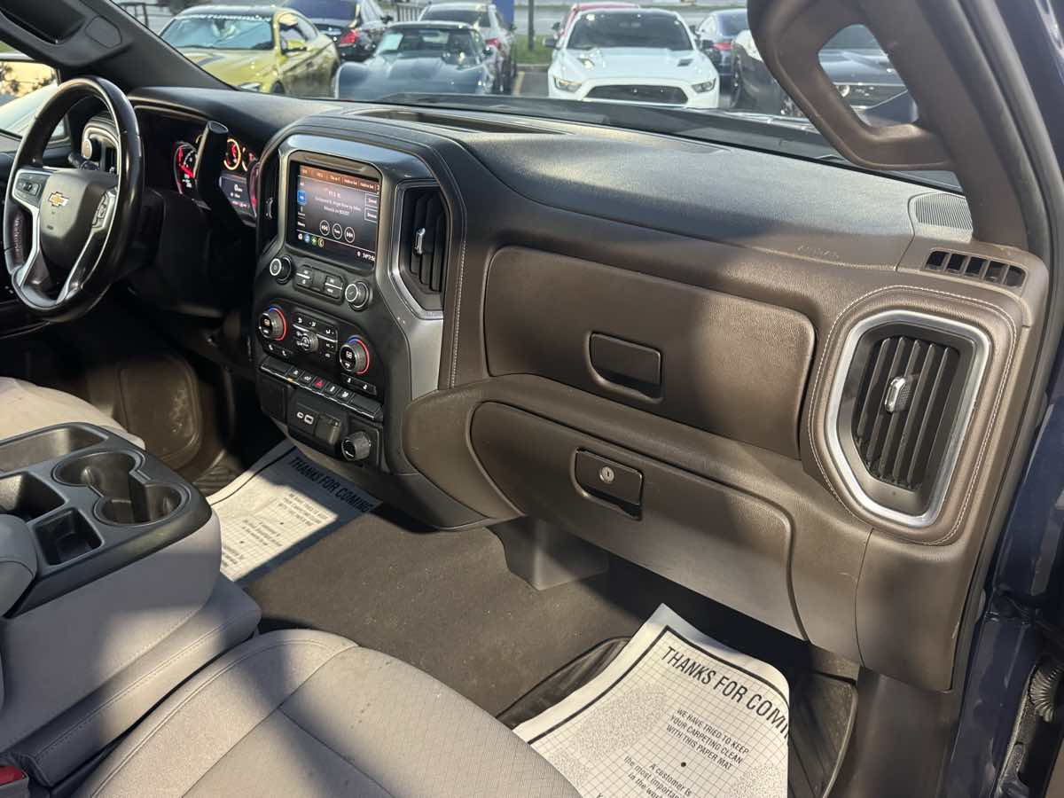 2022 Chevrolet Silverado 1500 LT photo 28