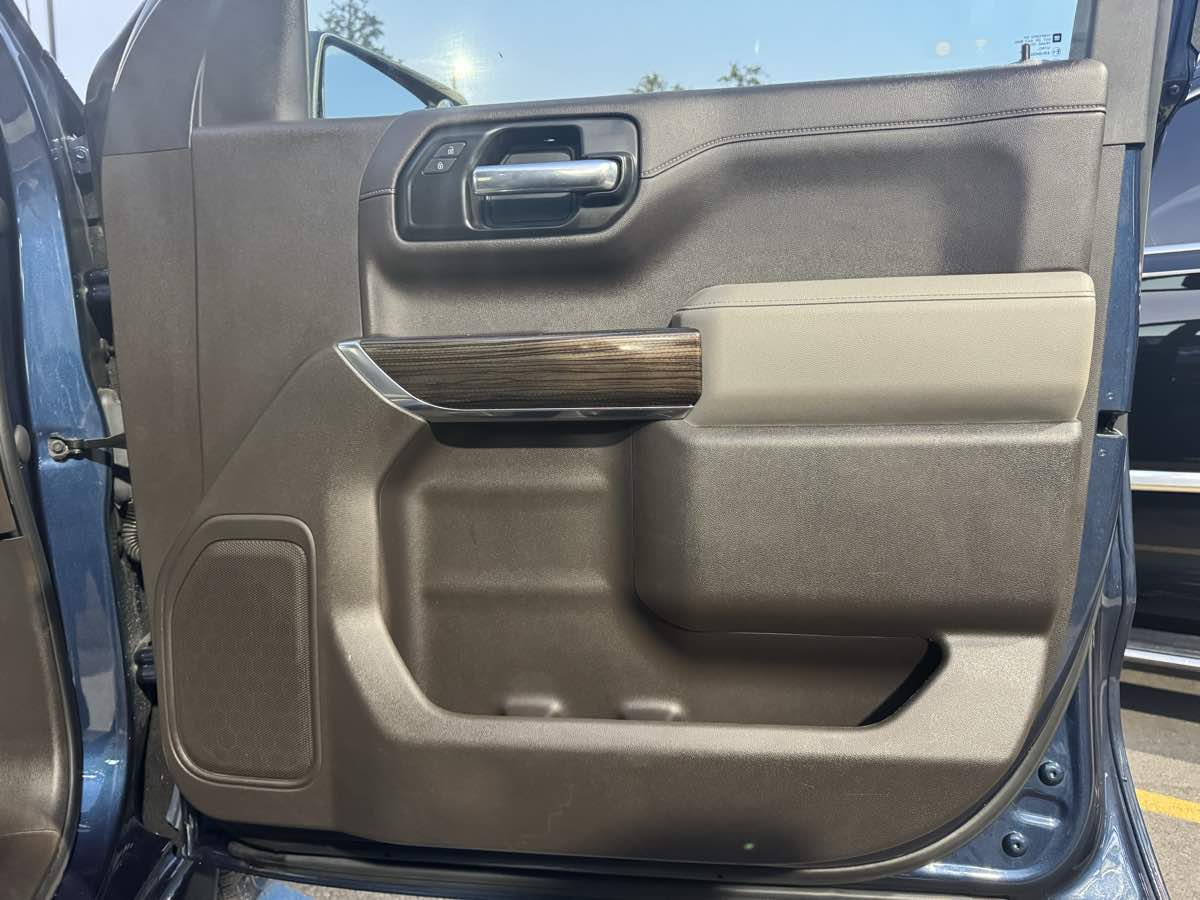 2022 Chevrolet Silverado 1500 LT photo 30