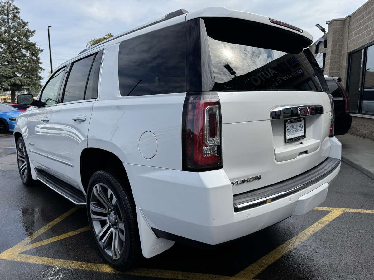 2017 Gmc Yukon Denali photo 4