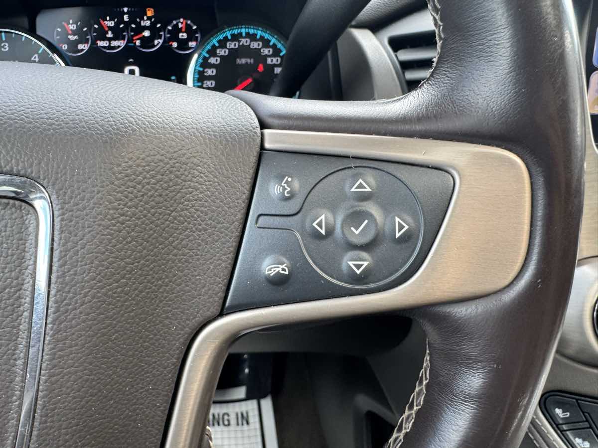 2017 Gmc Yukon Denali photo 11