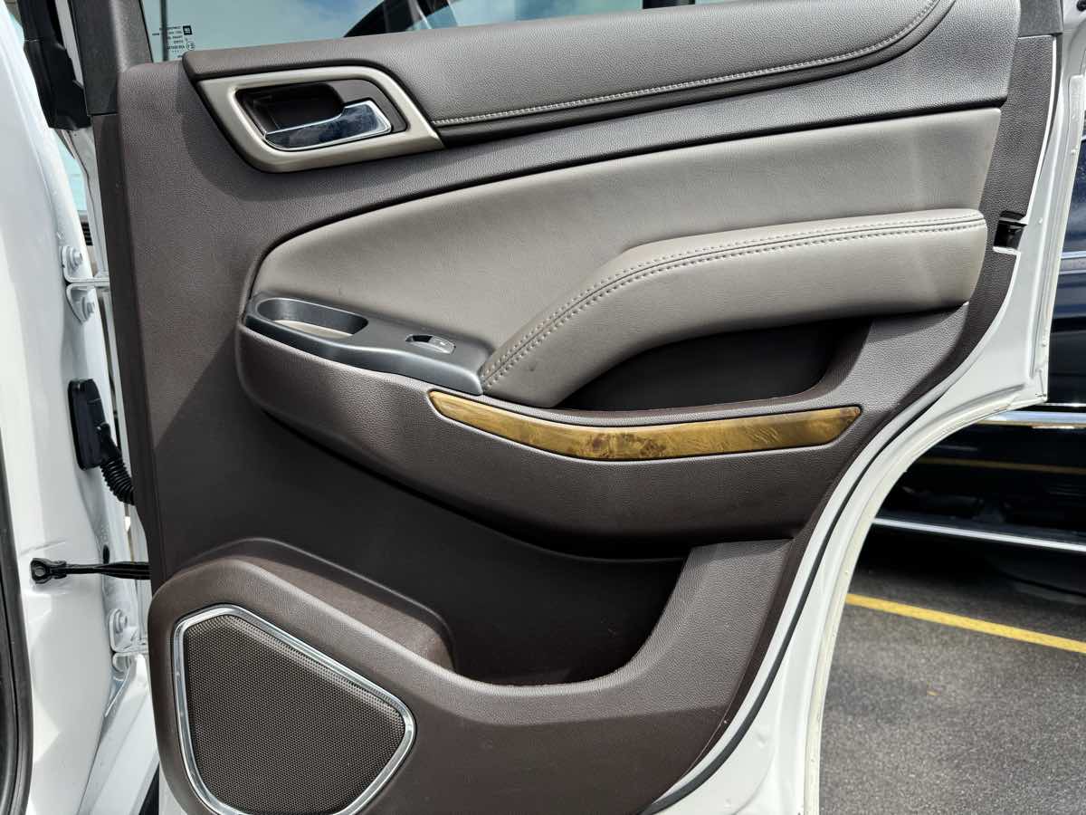 2017 Gmc Yukon Denali photo 33