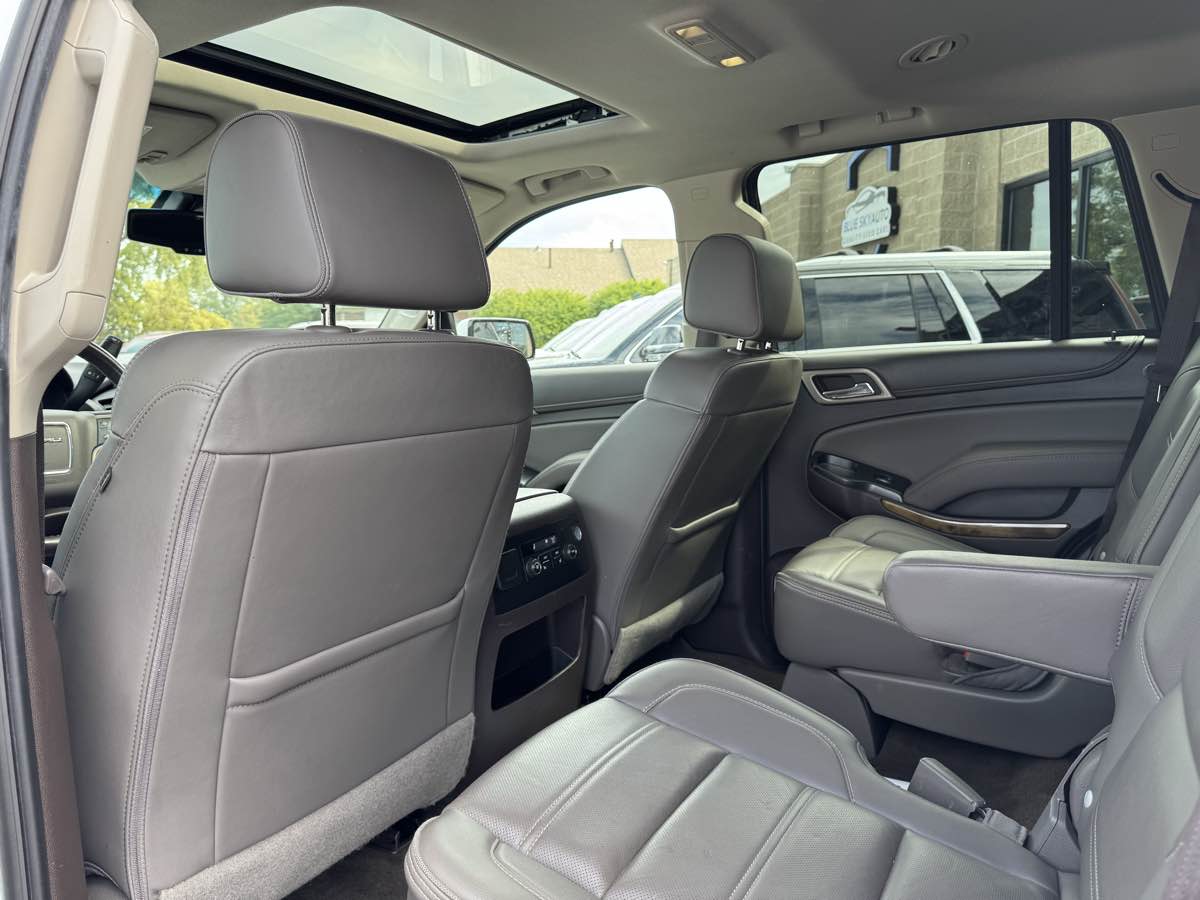 2017 Gmc Yukon Denali photo 36
