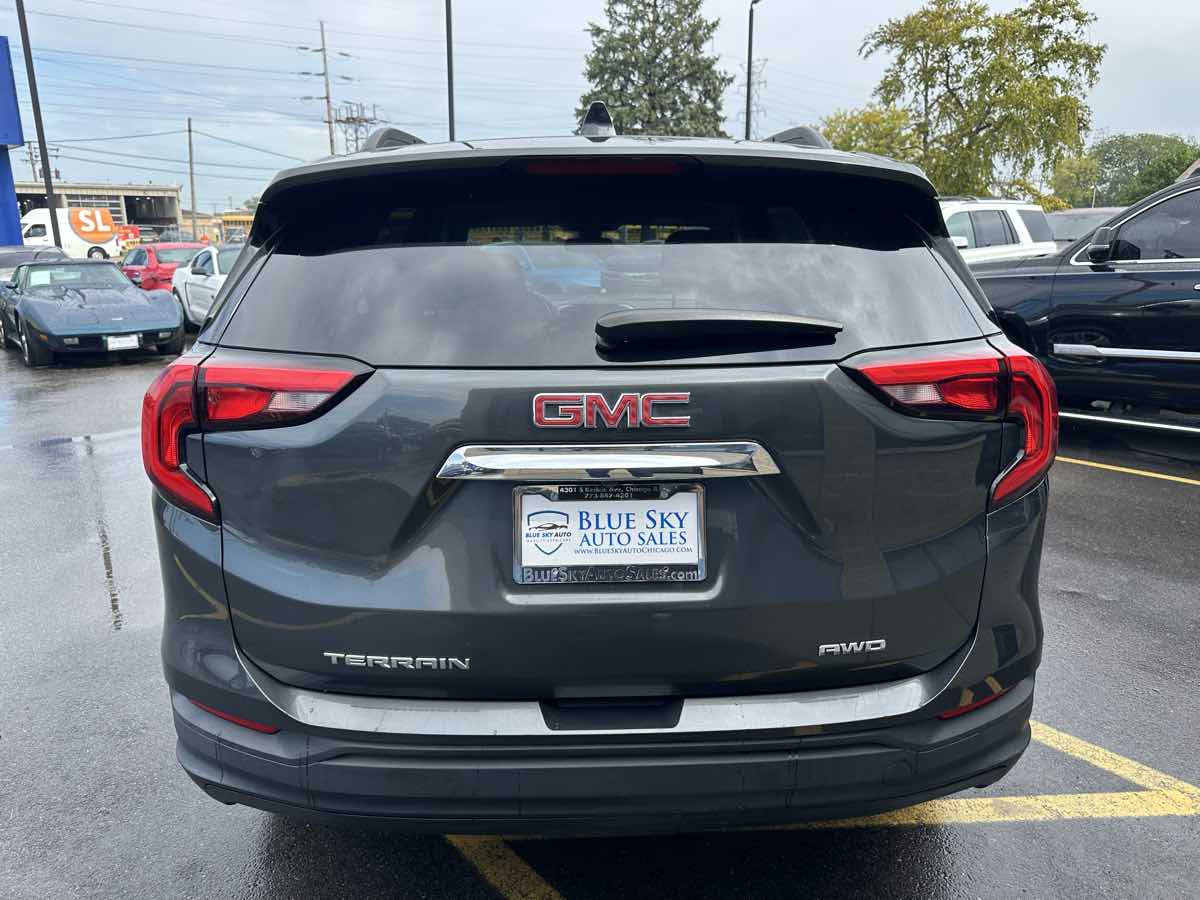 2020 Gmc Terrain SLE photo 4