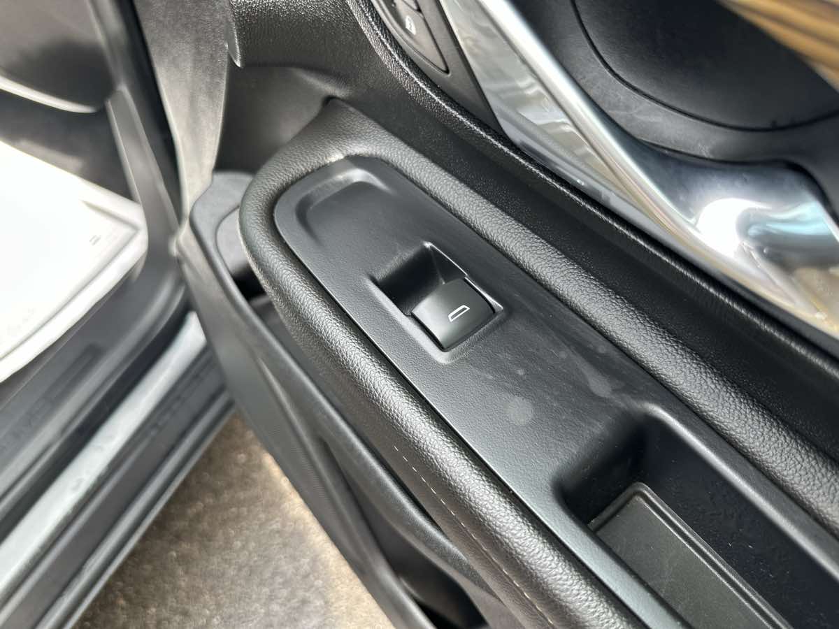 2020 Gmc Terrain SLE photo 29