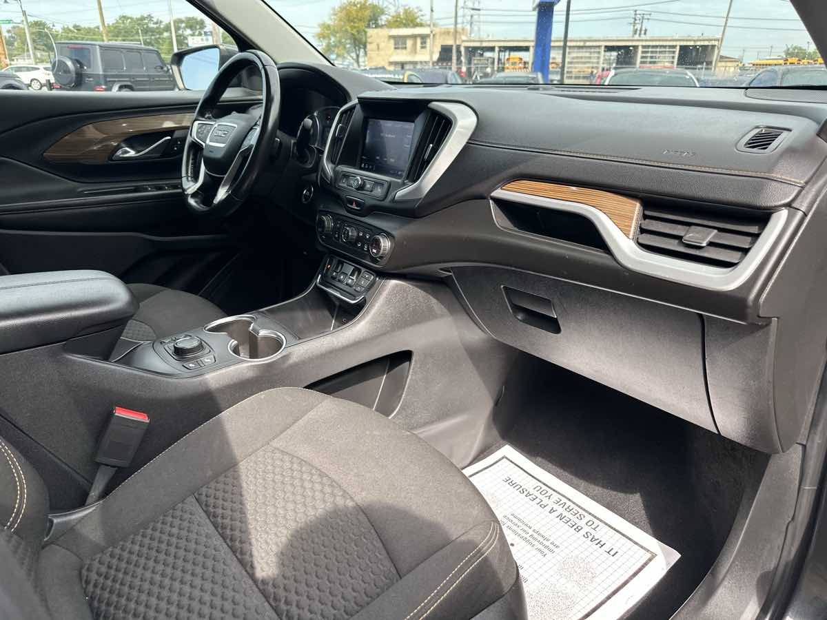 2020 Gmc Terrain SLE photo 30