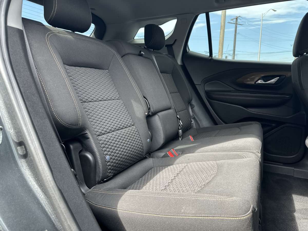 2020 Gmc Terrain SLE photo 35