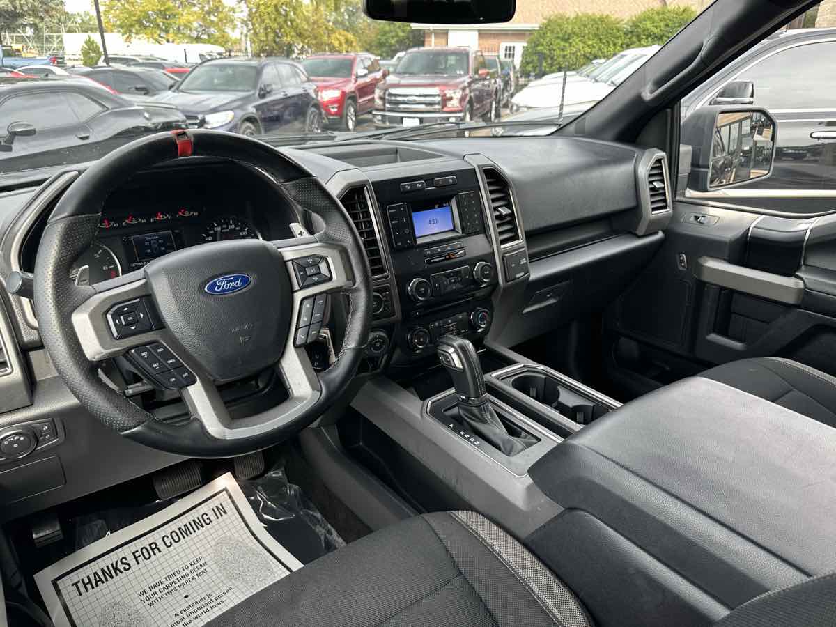 2018 Ford F-150 Raptor photo 17