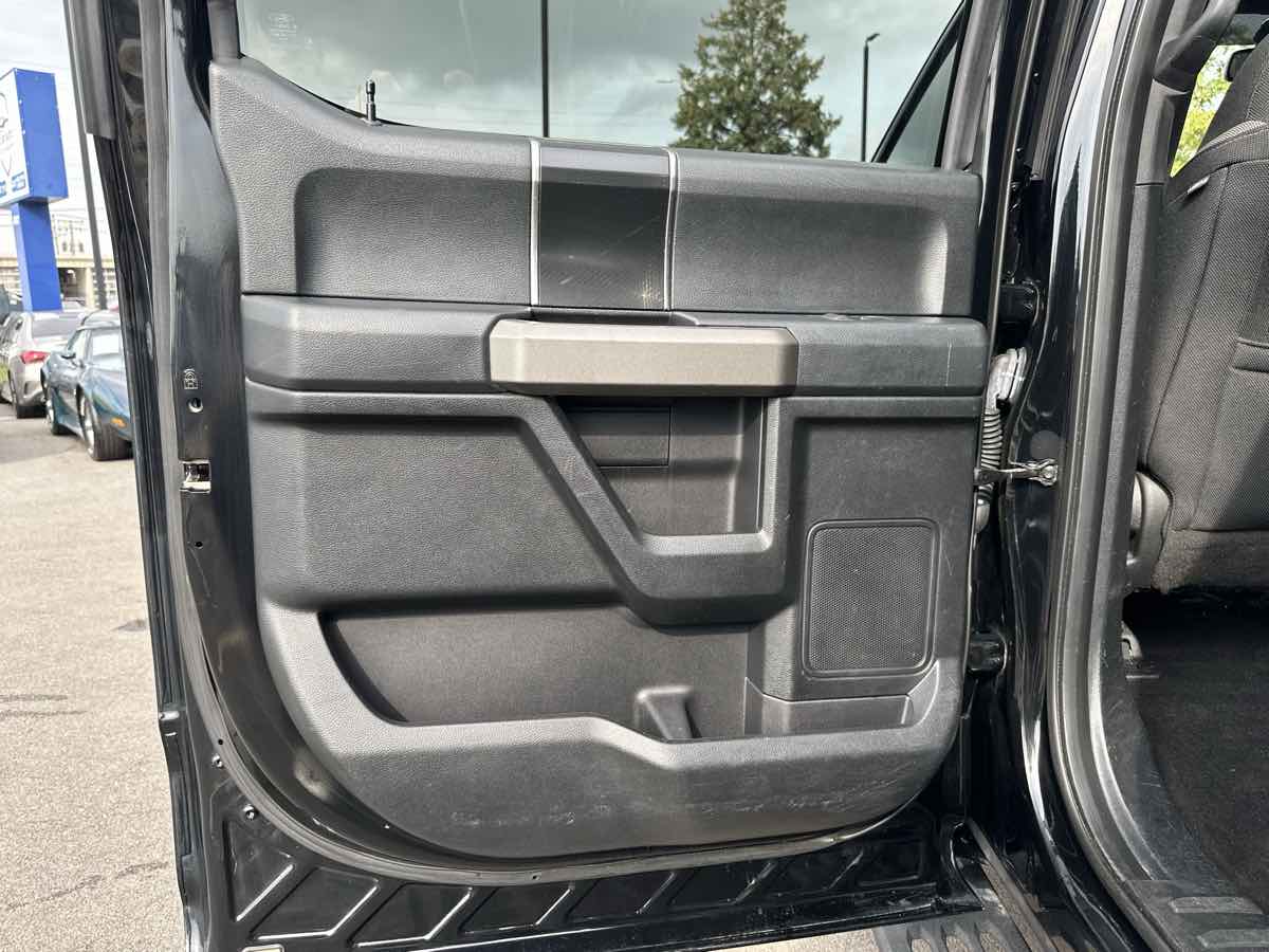 2018 Ford F-150 Raptor photo 48
