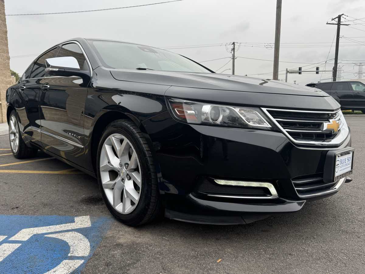2016 Chevrolet Impala LTZ photo 3