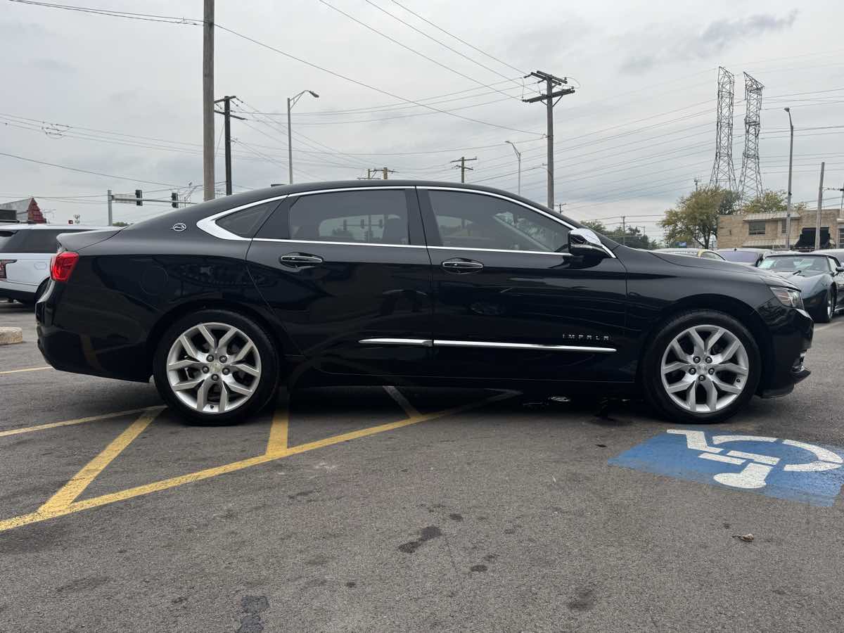 2016 Chevrolet Impala LTZ photo 4