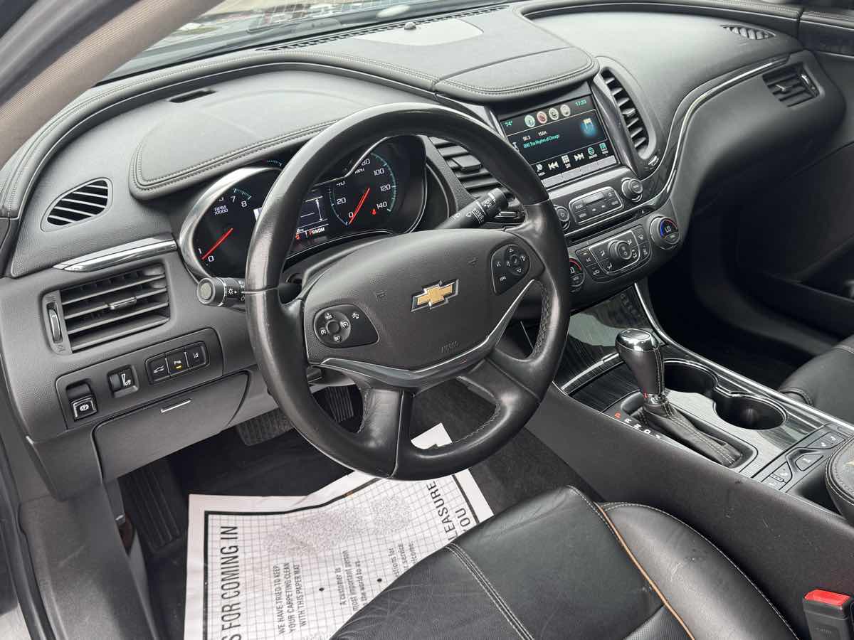 2016 Chevrolet Impala LTZ photo 11