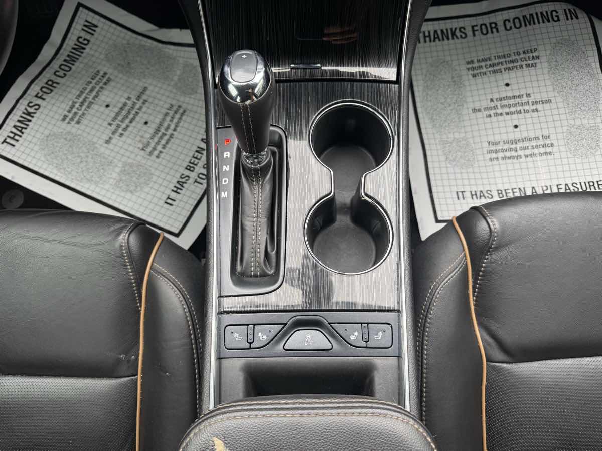 2016 Chevrolet Impala LTZ photo 19