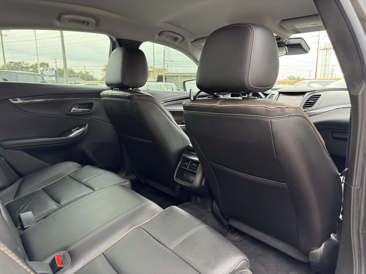 2016 Chevrolet Impala LTZ photo 29
