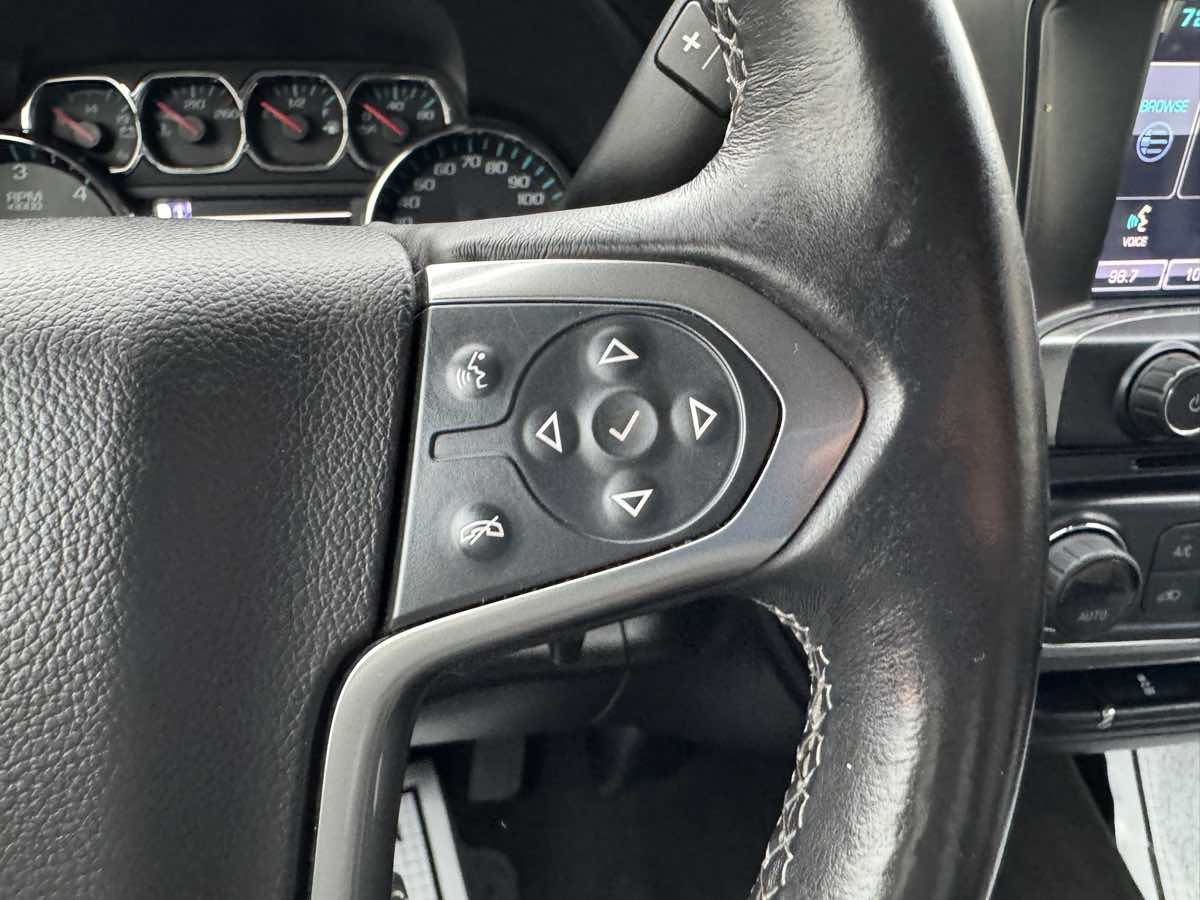 2015 Chevrolet Silverado 1500 LT photo 15