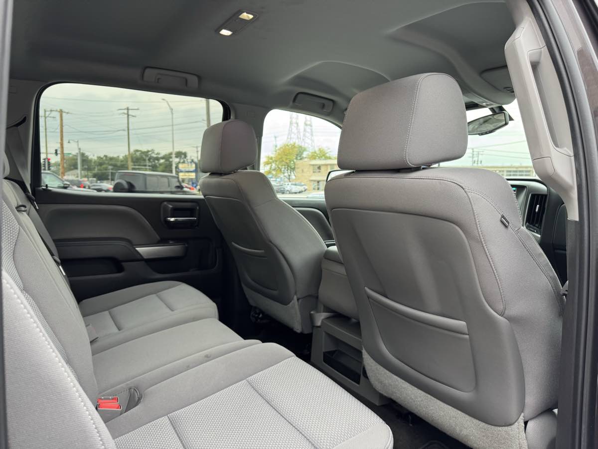 2015 Chevrolet Silverado 1500 LT photo 35