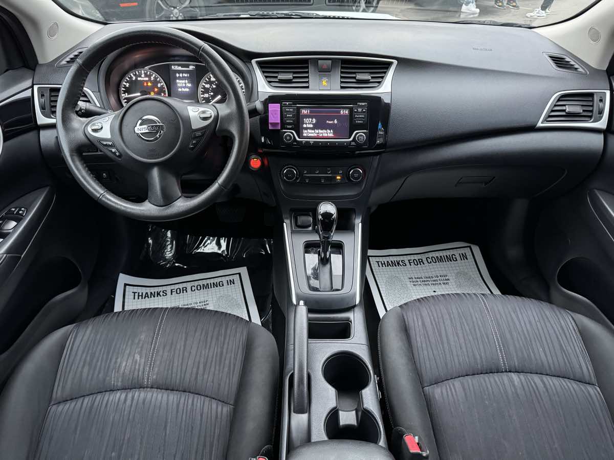 2017 Nissan Sentra SV photo 18