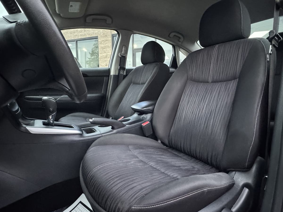 2017 Nissan Sentra SV photo 20