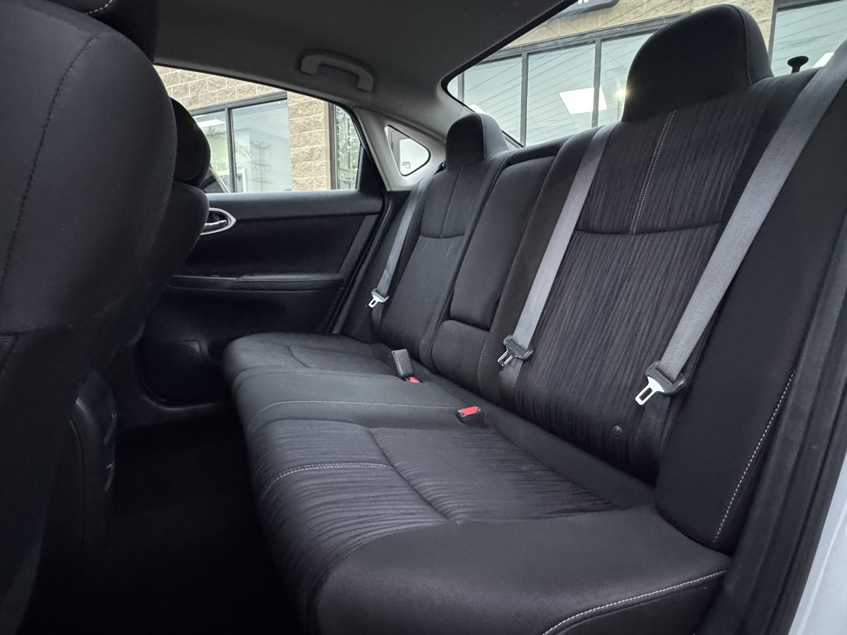 2017 Nissan Sentra SV photo 35