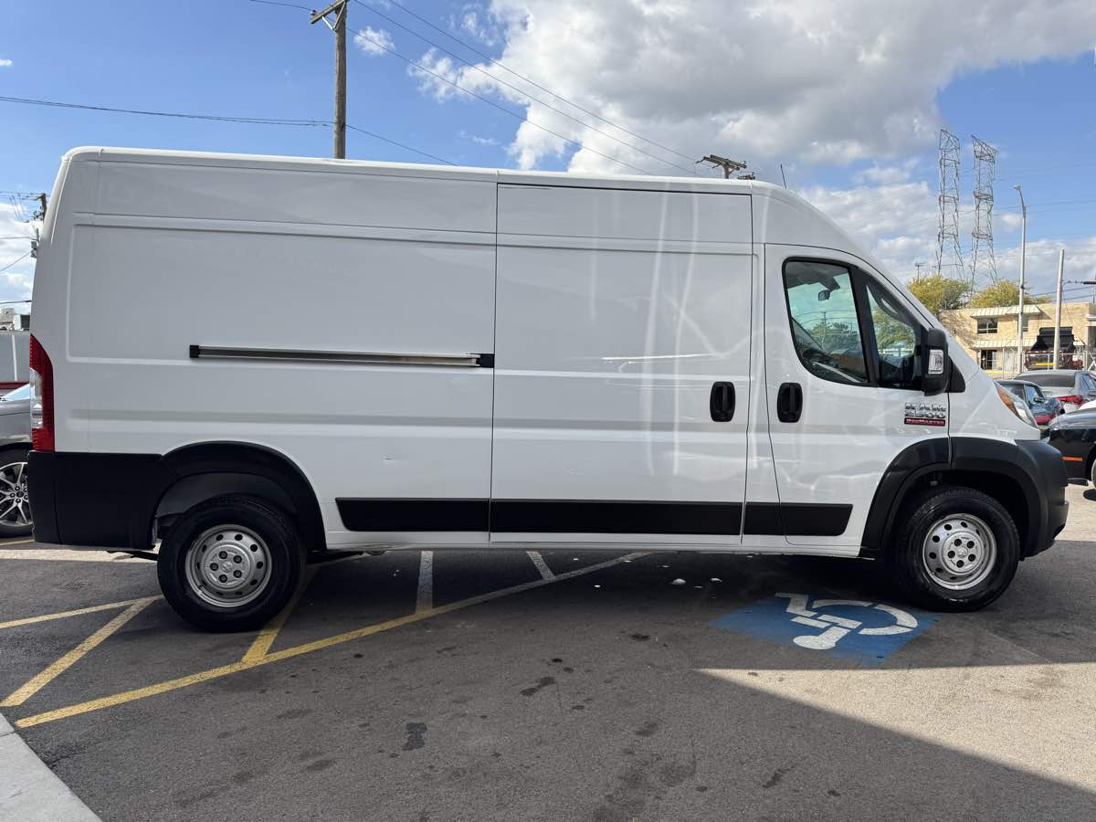 2021 Ram ProMaster 2500 photo 3