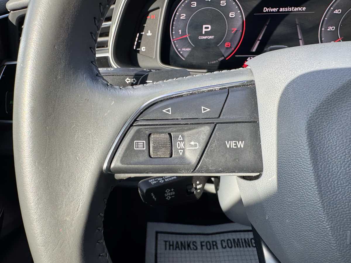 2019 Audi Q8 Prestige photo 12