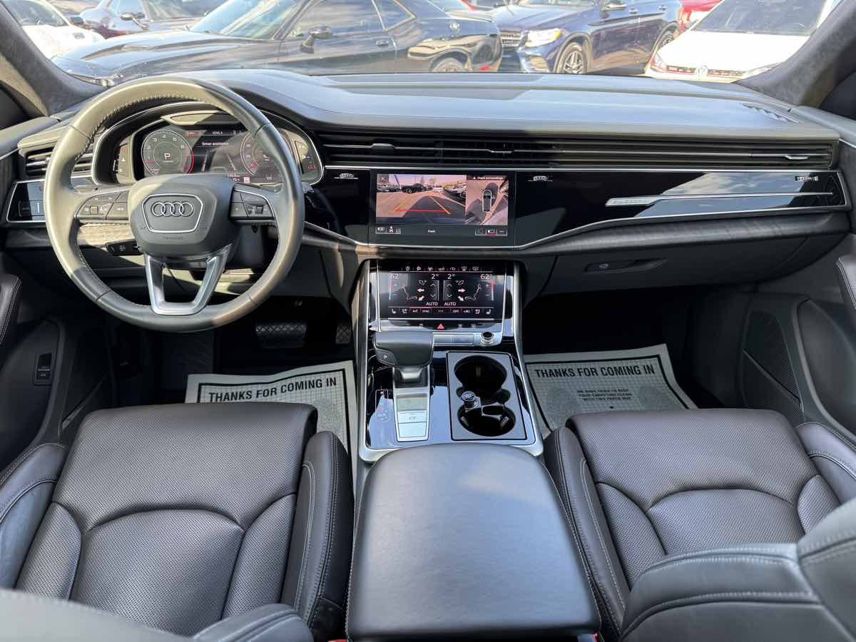 2019 Audi Q8 Prestige photo 17