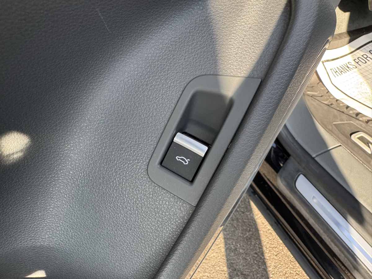 2019 Audi Q8 Prestige photo 20