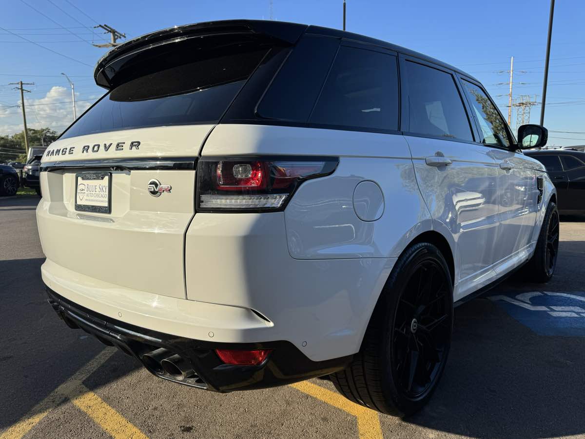 2017 Land Rover Range Rover Sport SVR photo 2