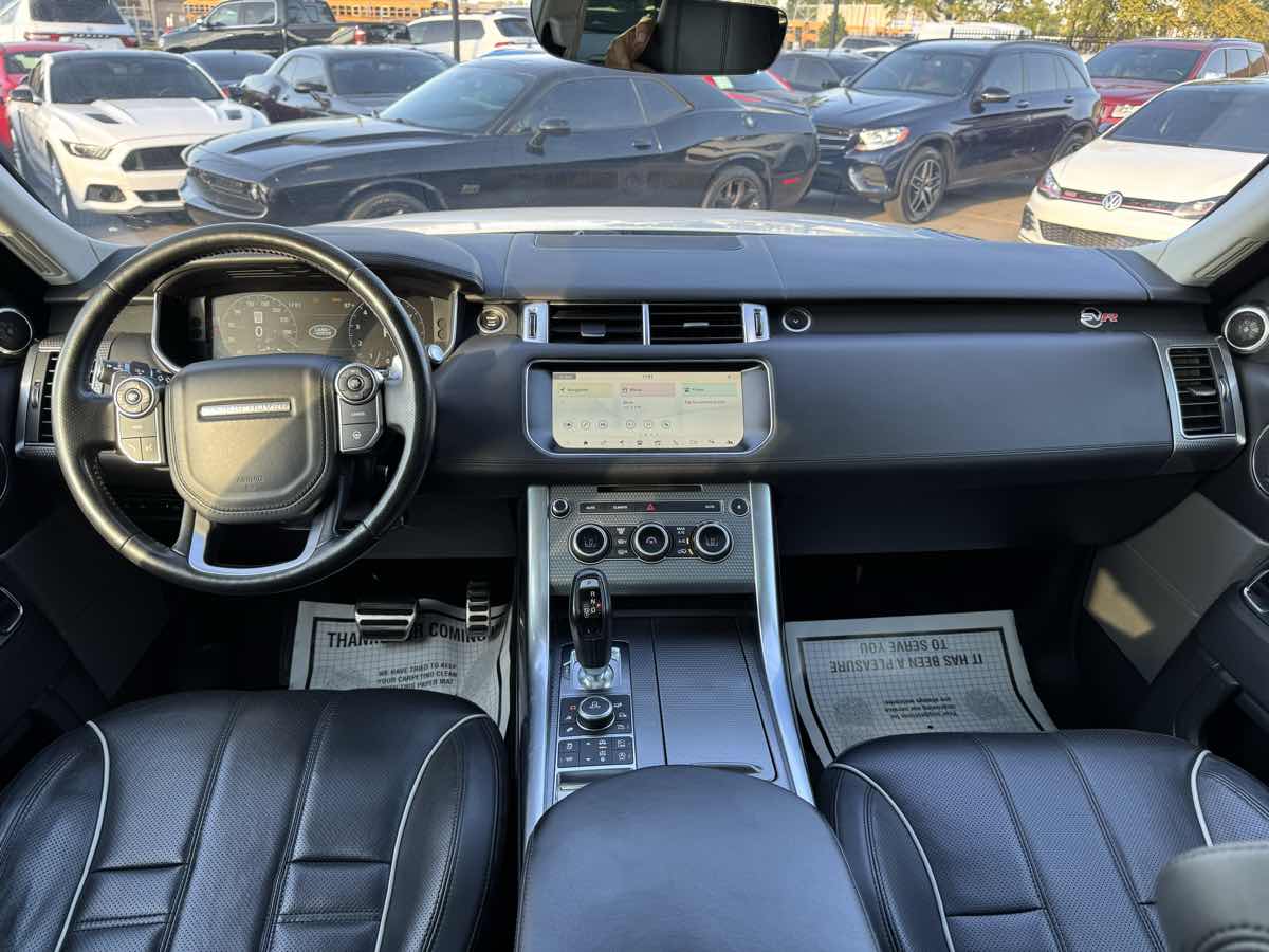 2017 Land Rover Range Rover Sport SVR photo 17