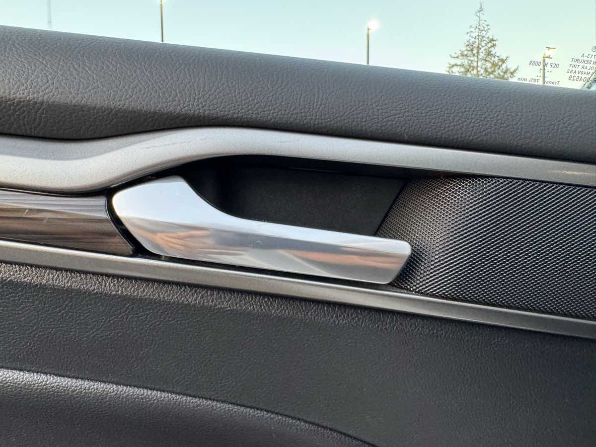 2017 Ford Fusion Hybrid SE photo 41