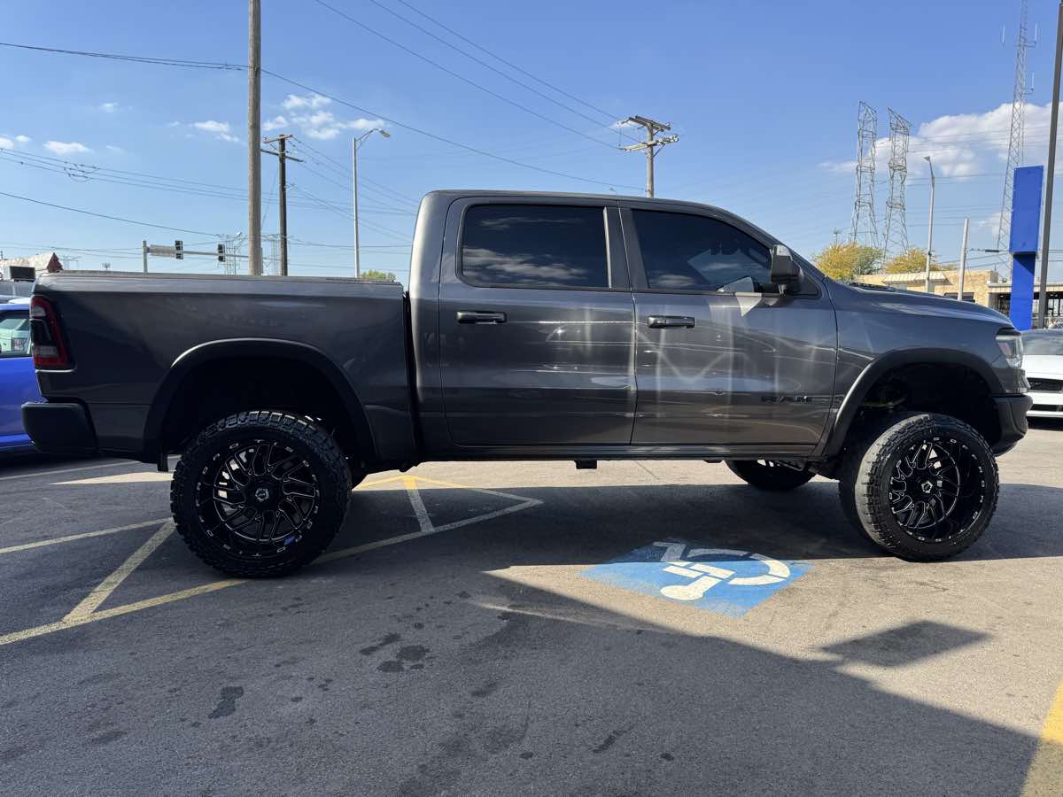 2019 Ram 1500 Rebel photo 4