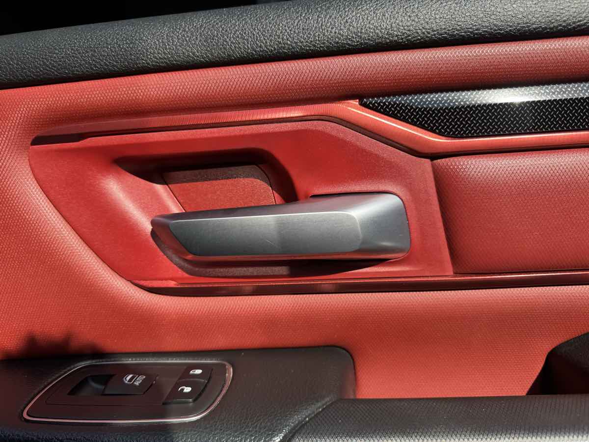 2019 Ram 1500 Rebel photo 33