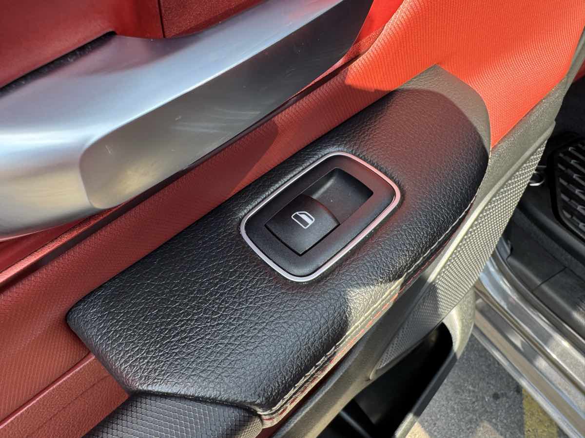 2019 Ram 1500 Rebel photo 44