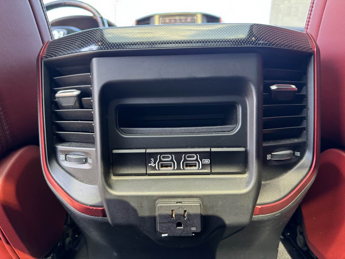 2019 Ram 1500 Rebel photo 41