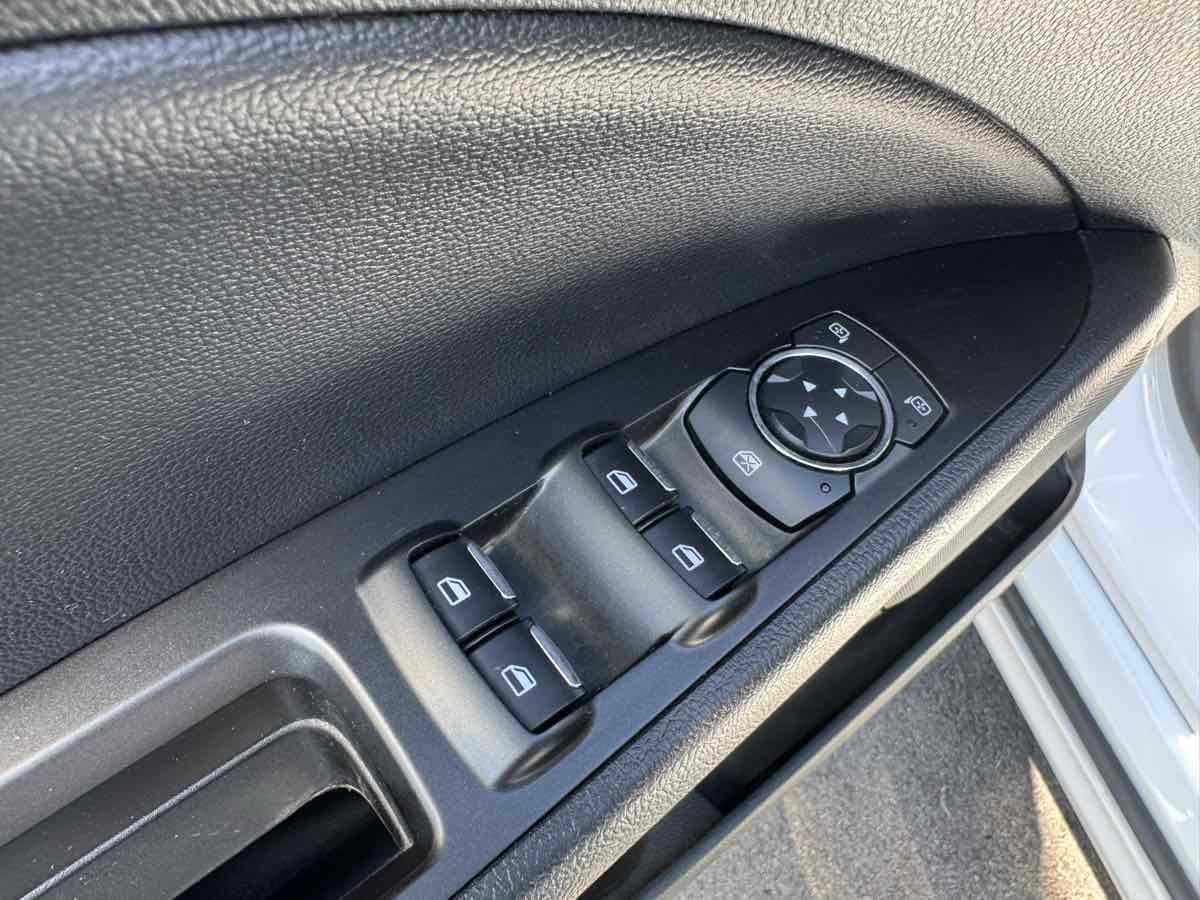 2018 Ford Fusion Hybrid SE photo 24