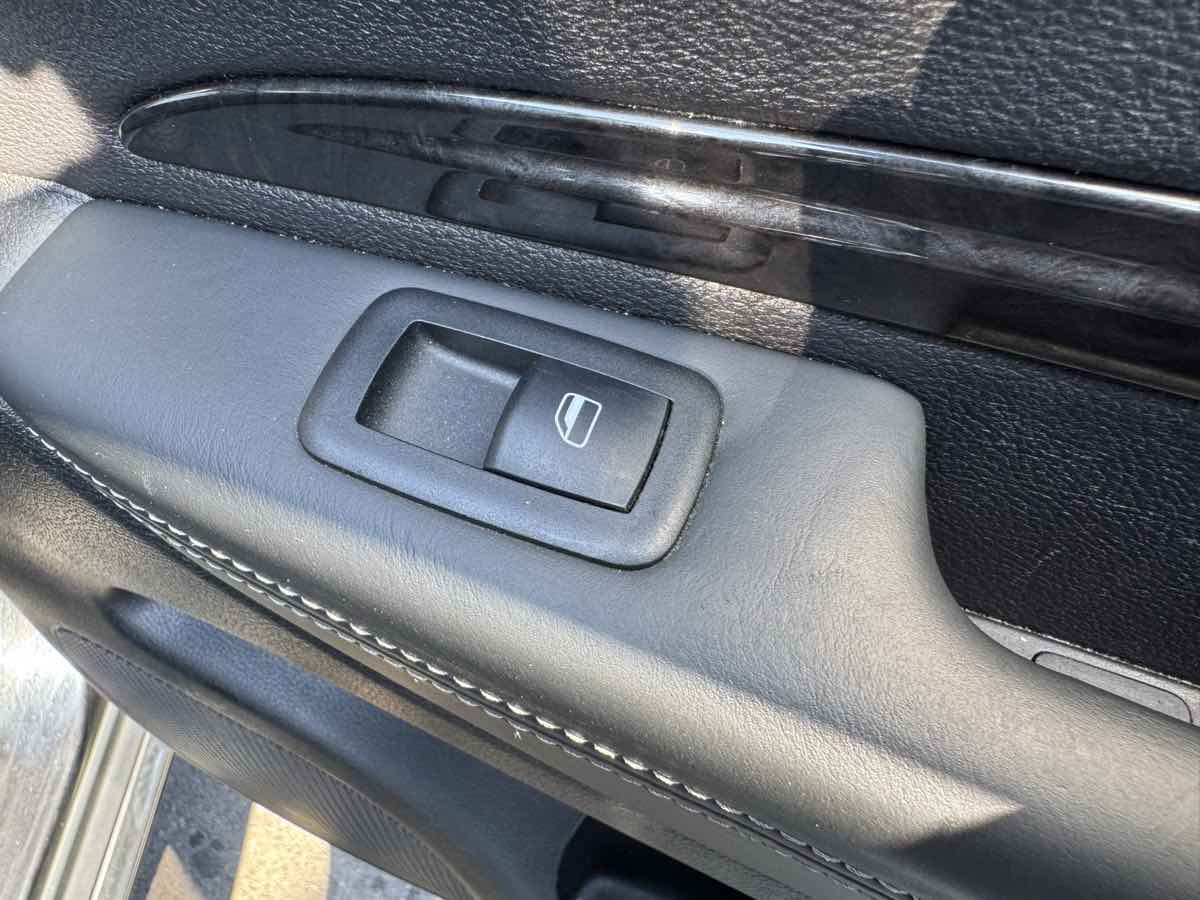 2014 Dodge Durango Citadel photo 34