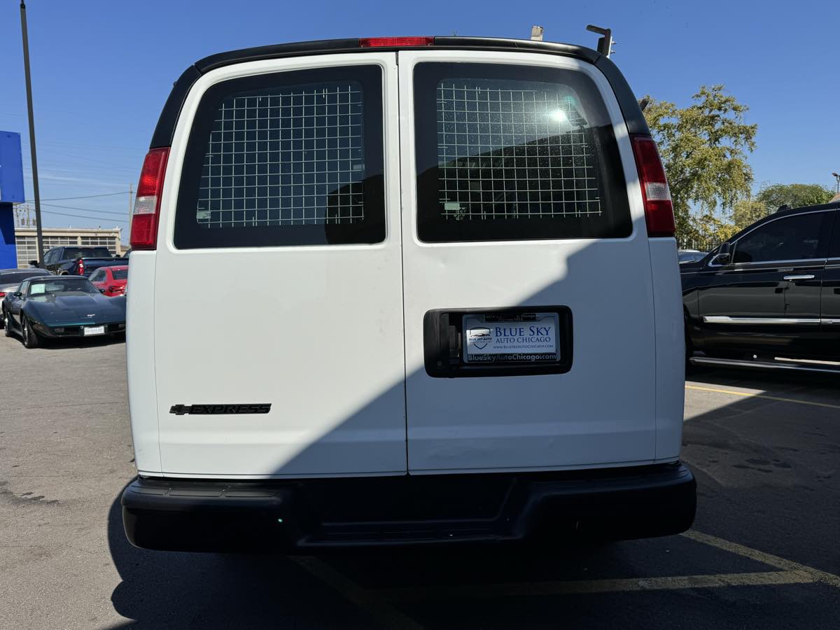 2016 Chevrolet Express Cargo Van photo 6