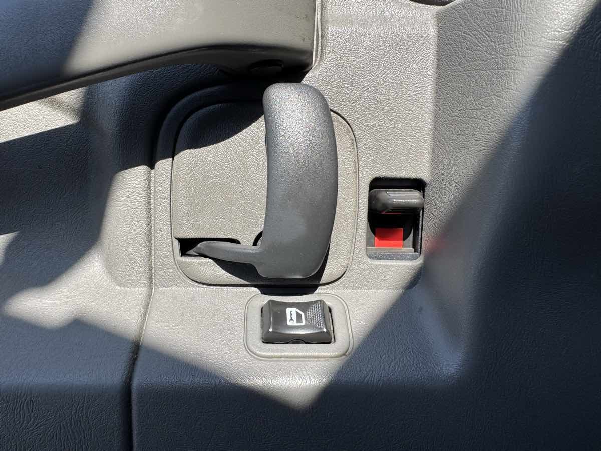 2016 Chevrolet Express Cargo Van photo 20