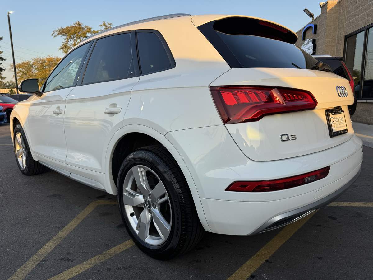 2018 Audi Q5 Premium photo 7