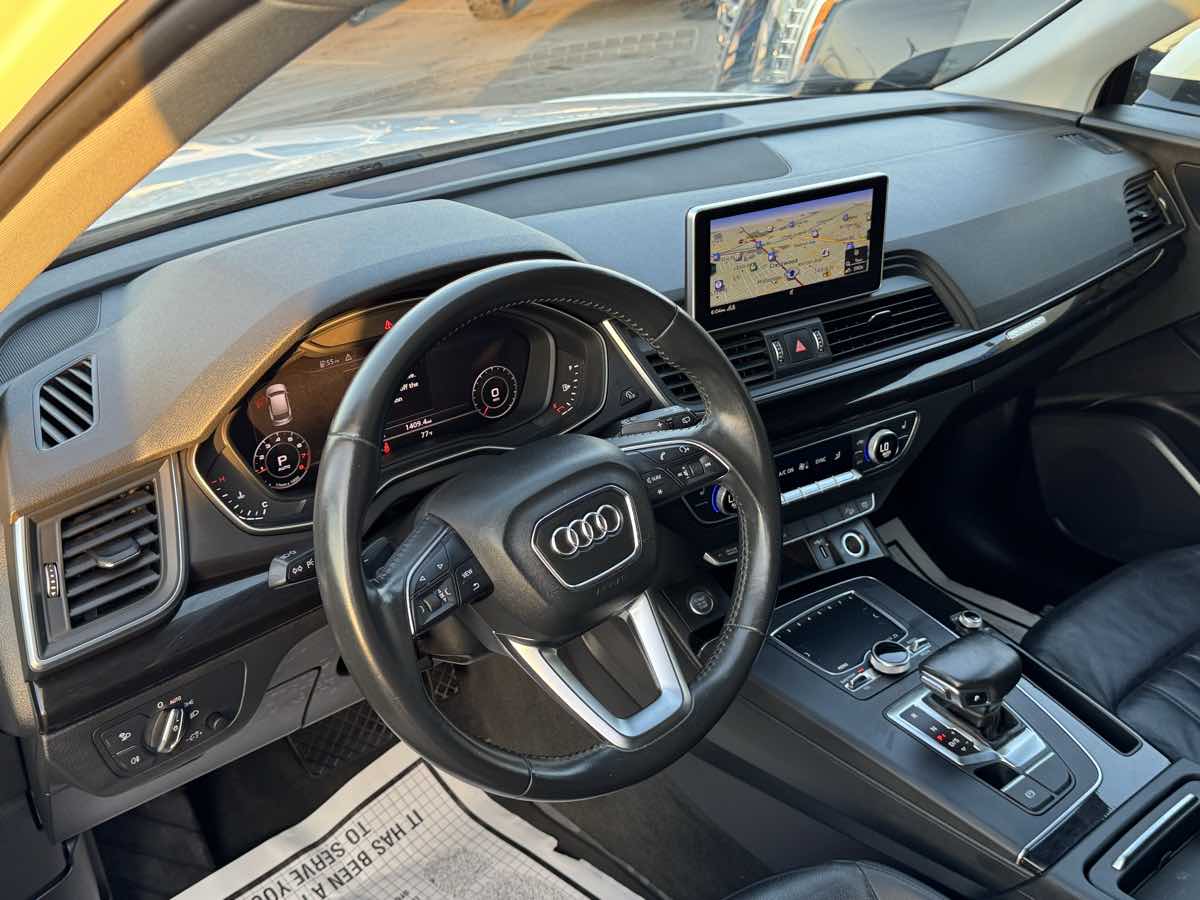 2018 Audi Q5 Premium photo 11