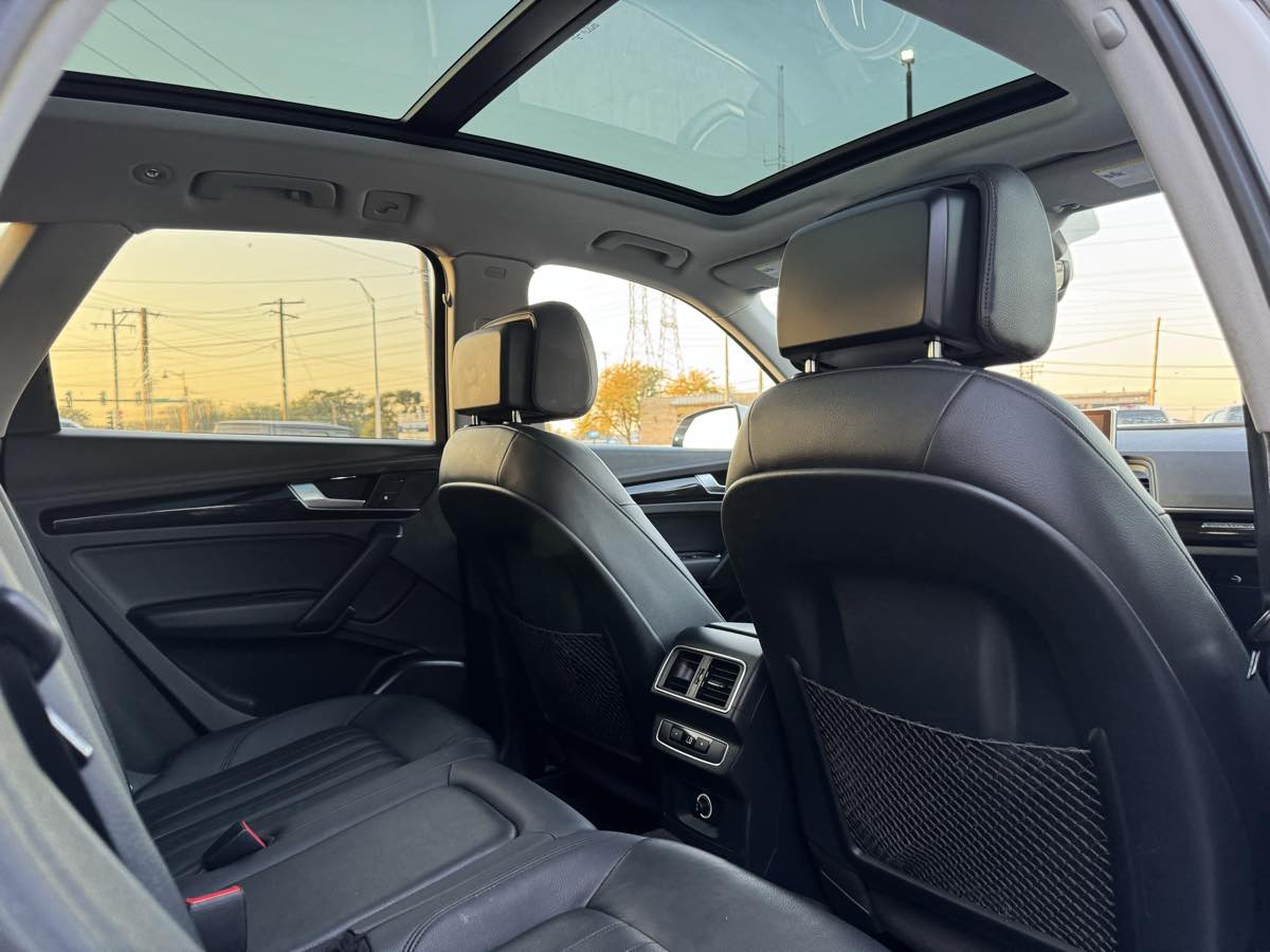 2018 Audi Q5 Premium photo 33