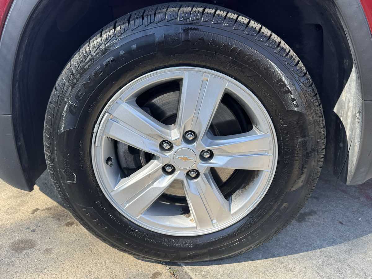 2022 Chevrolet Trax LS photo 9