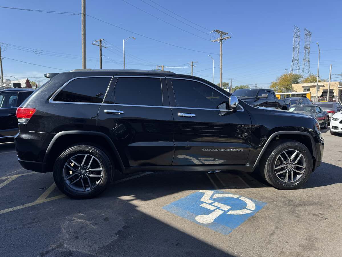 2018 Jeep Grand Cherokee Limited photo 4