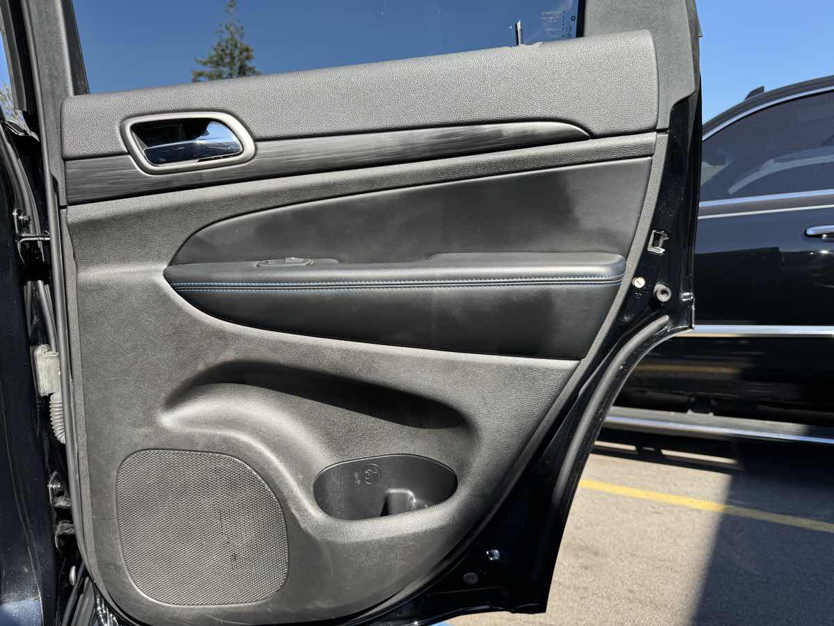 2019 Jeep Grand Cherokee Upland photo 32