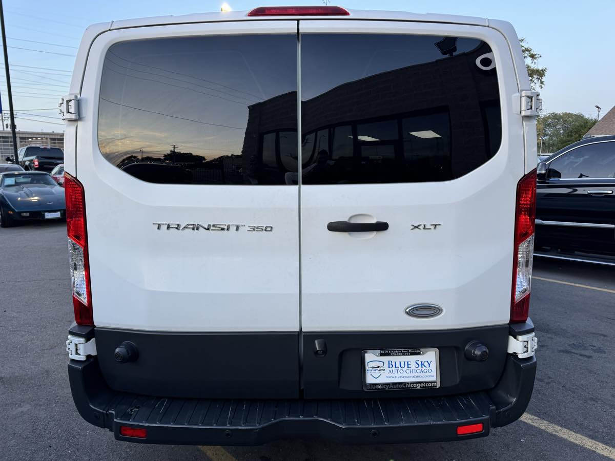 2015 Ford Transit XLT photo 6