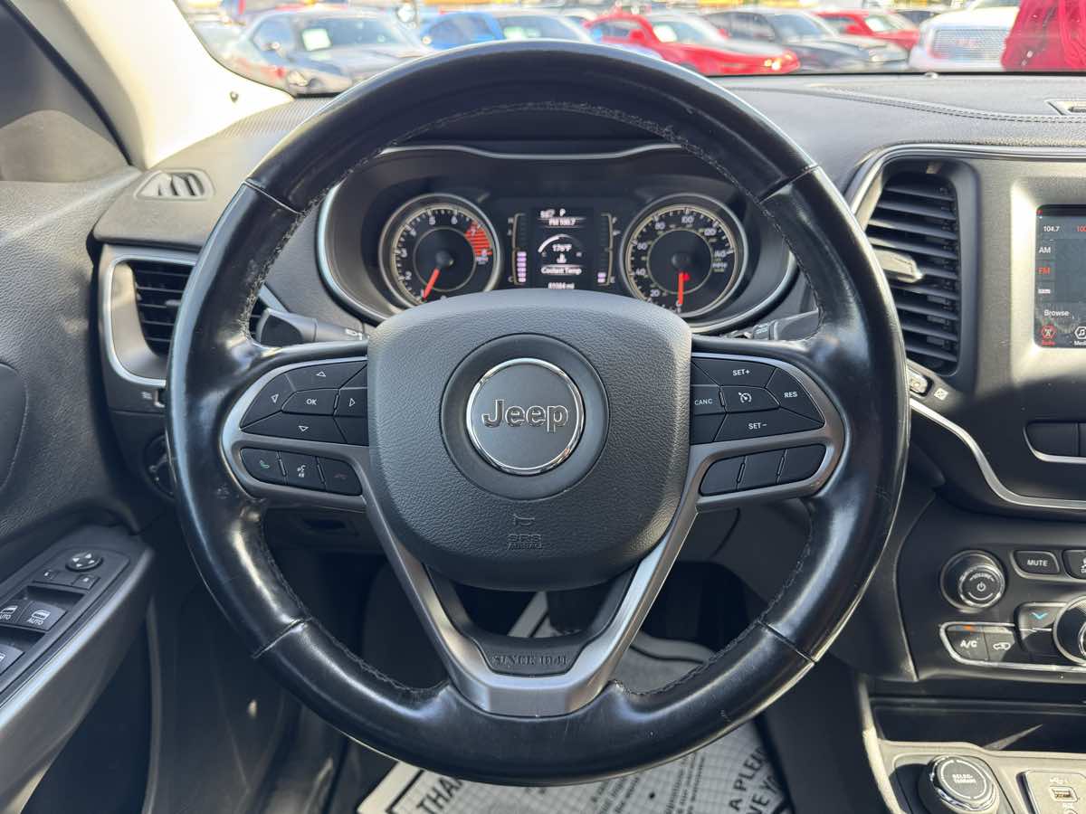 2021 Jeep Cherokee Latitude Lux photo 12