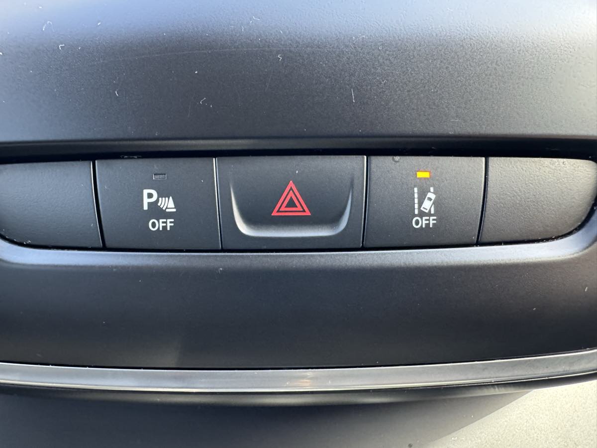 2021 Jeep Cherokee Latitude Lux photo 17