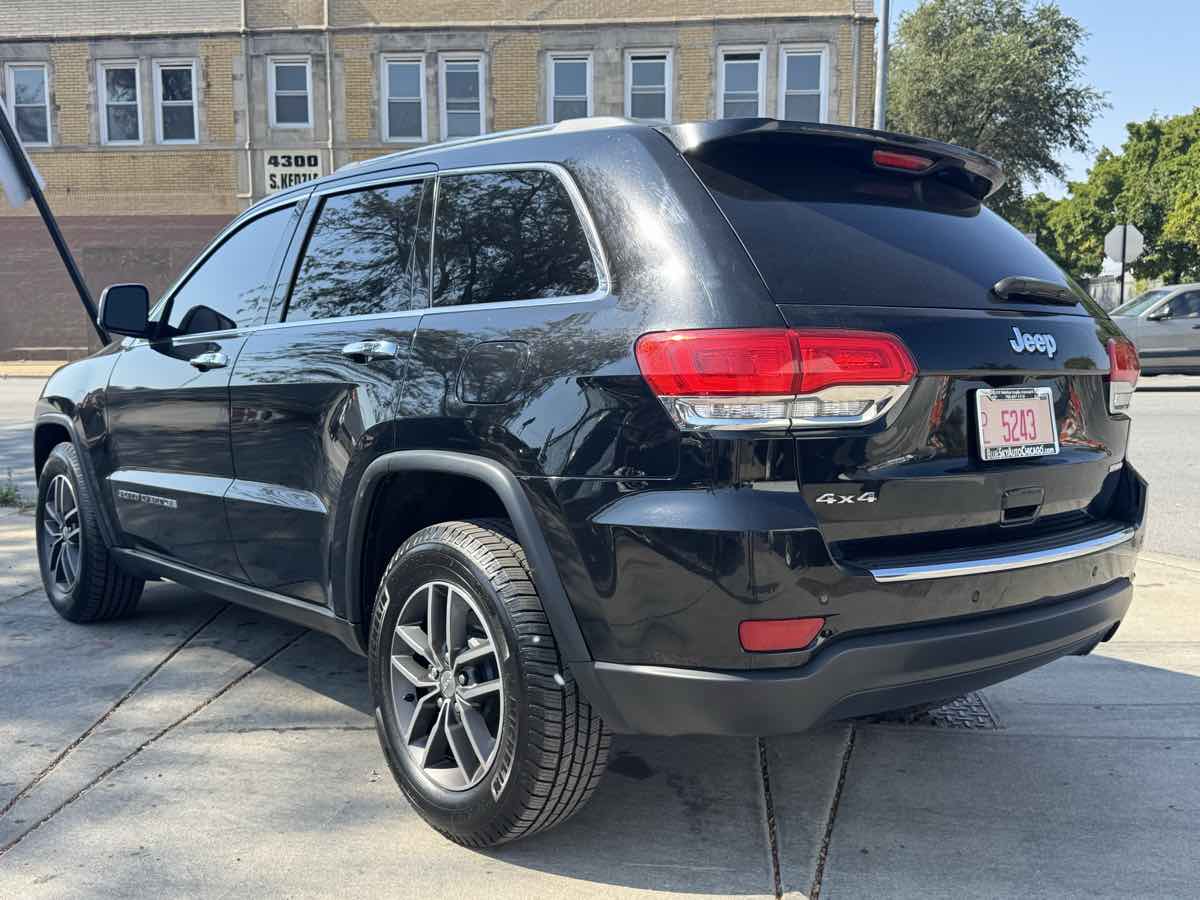 2017 Jeep Grand Cherokee Limited photo 7