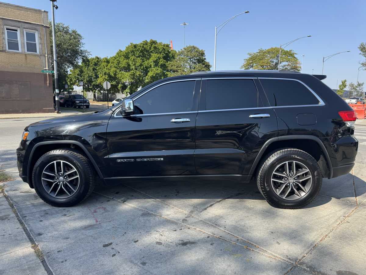 2017 Jeep Grand Cherokee Limited photo 8