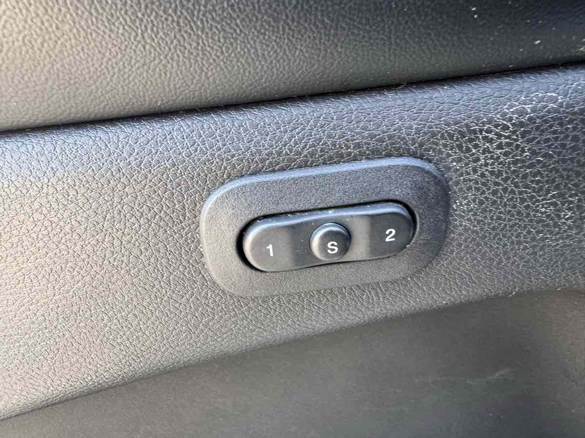 2017 Jeep Grand Cherokee Limited photo 15