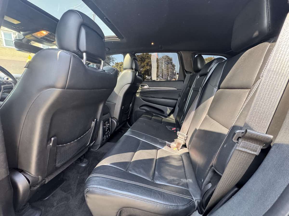 2017 Jeep Grand Cherokee Limited photo 19